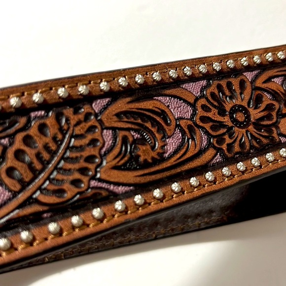 NWOT Nocona floral tooled studded tapered leather Western belt N210004802 sz 32 - Picture 4 of 6